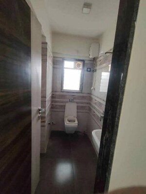 Attached Bathroom in 1 BHK Apartment at Azad Nagar – for Rent