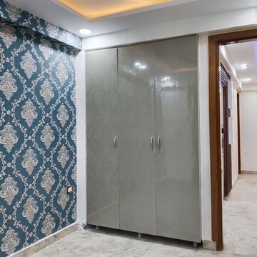 Building Lobby in 2 BHK Builder Floor at Sector 102 – for Sale