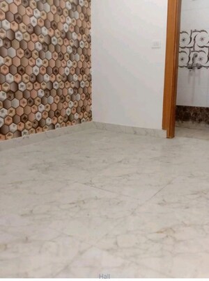 Room in 2 BHK Builder Floor at Vasundhara Sector 1 – for Rent