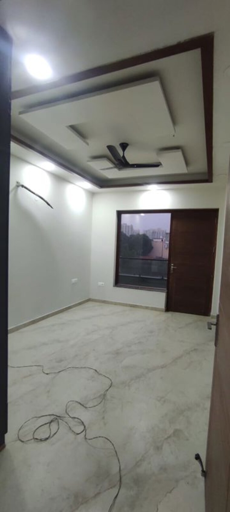 Room, sector 85 5 Bedroom 500 Sq.Yd. Builder Floor In Sector 85 Faridabad 9927033