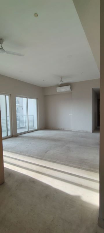 4 BHK + Servant Room Apartment For Rent in Bestech Park View Altura