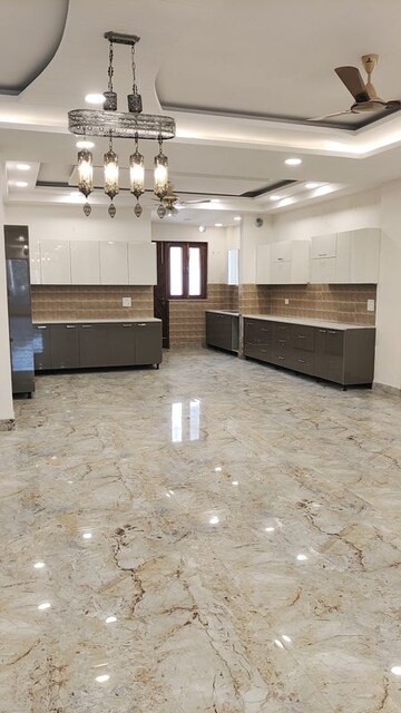 Kitchen in 5 BHK Builder Floor at Sector 85 – for Sale