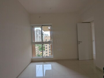 Room in 1 BHK Apartment at Godrej Green Vistas, Mahalunge – for Rent