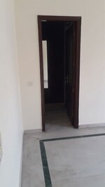2.5 BHK 1500 Sq.Ft. Builder Floor in RWA Apartments Sector 41
