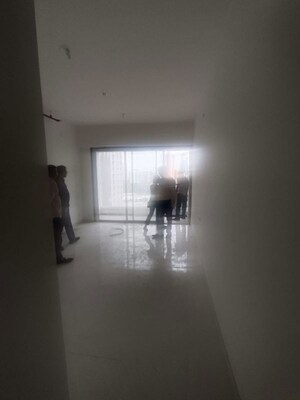 Room in 4 BHK Apartment at Runwal The Sanctuary Tower 4, Mulund West – for Sale