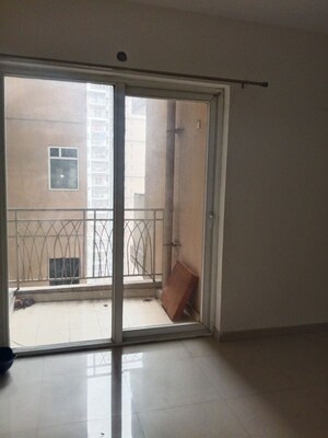 Room in 2 BHK Apartment at Mahagun Mywoods III, Sector 16c Greater Noida – for Sale