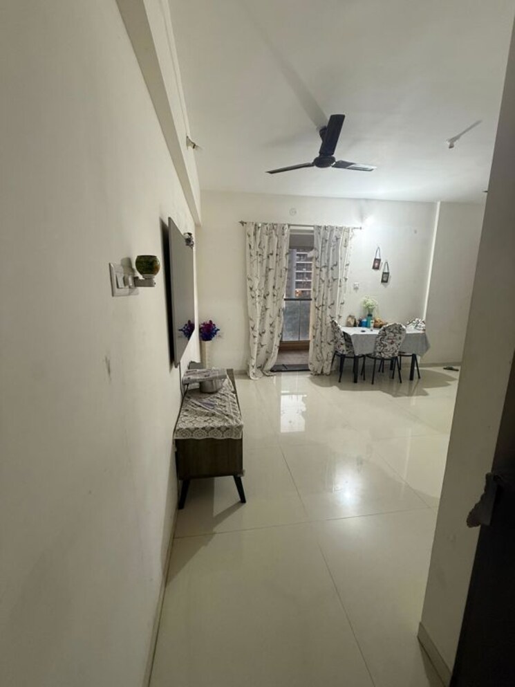 Bathroom, kohinoor-zen-estate 2 Bedroom 747 Sq.Ft. Apartment In Kharadi Pune 9927437