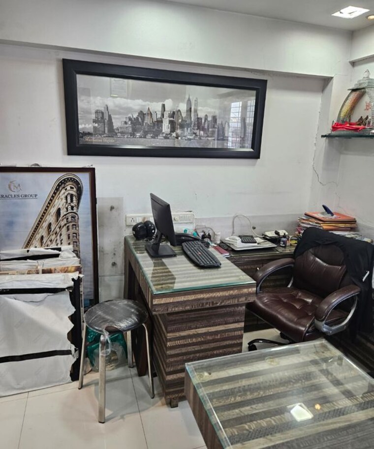 Gym, j-k-chambers-apartment Commercial Office Space 440 Sq.Ft. In Vashi Sector 17 Navi Mumbai 9927416