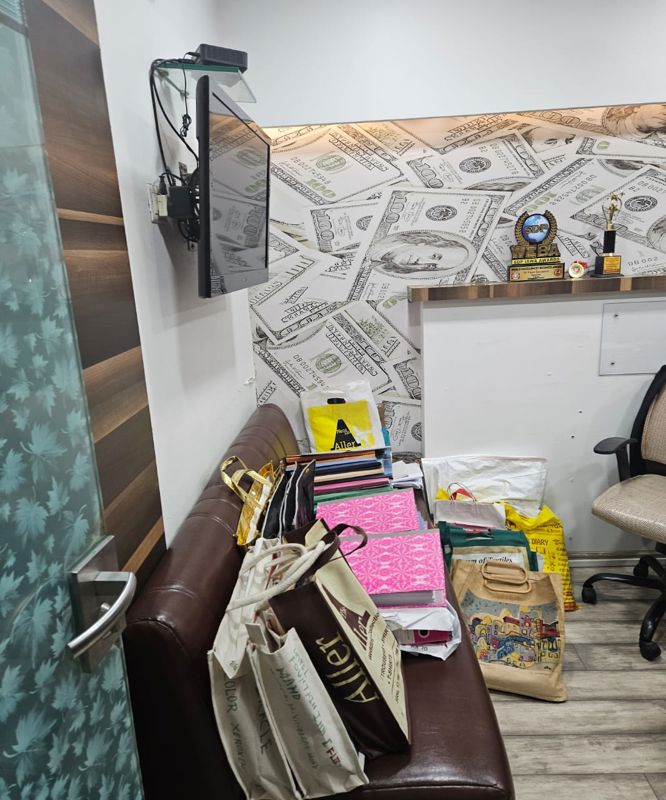 Office Space For Sale in J K Chambers Apartment