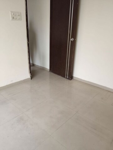 Room in 1 BHK Apartment at Dadar West – for Rent