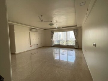 Room in 4 BHK Apartment at Hiranandani Gardens Octavius, Powai – for Sale