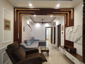 Living Room in 3 BHK Builder Floor at Puri Kohinoor, Sector 89 – for Rent