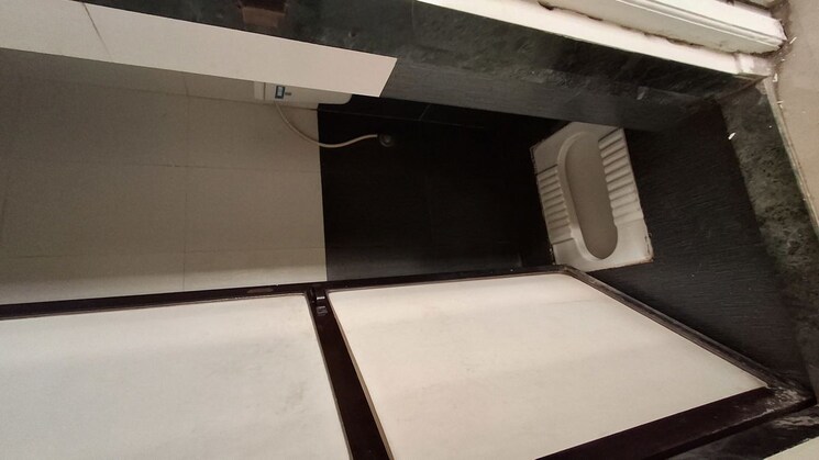 Bathroom, hemkunt-niwas 1 Bedroom 625 Sq.Ft. Apartment In Ulwe Sector 19 Navi Mumbai 9927866
