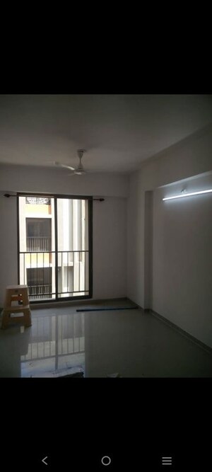 Room in 1 BHK Apartment at Applewood Satyesh Residency, Shela – for Rent