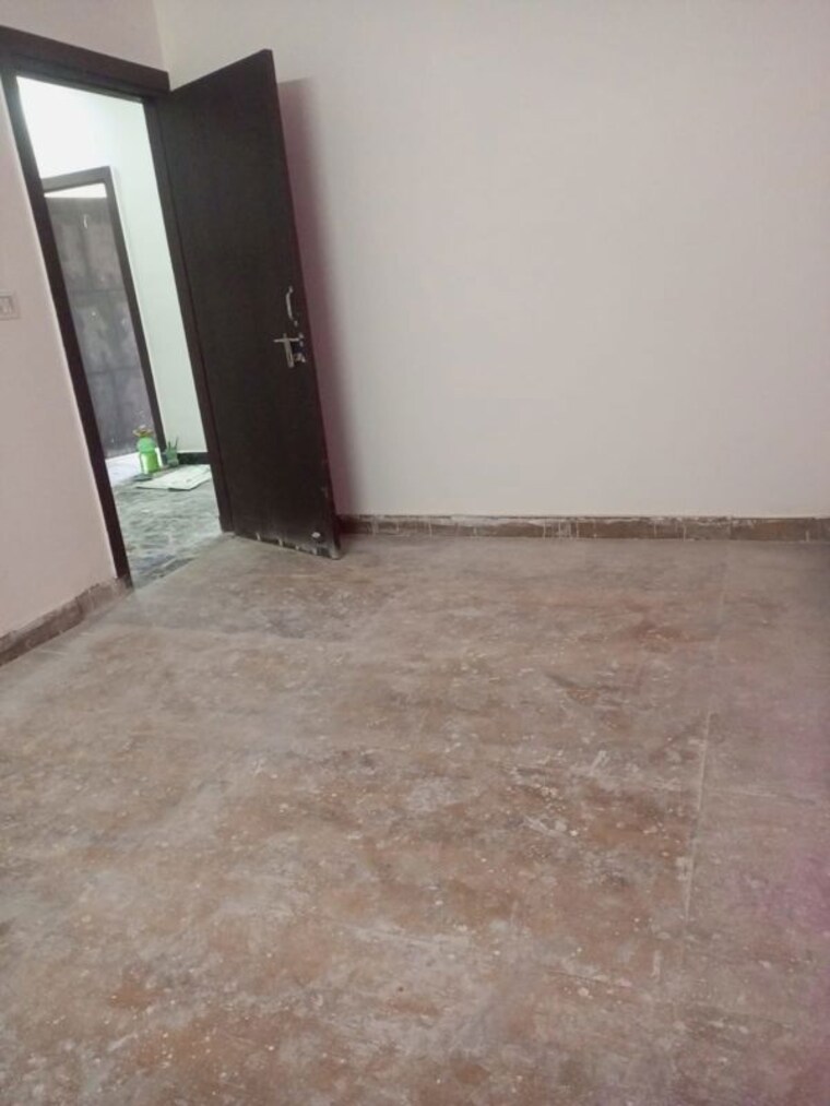 Room, msp-arihant-apartments 1 Bedroom 550 Sq.Ft. Builder Floor In Sector 73 Noida 9927975