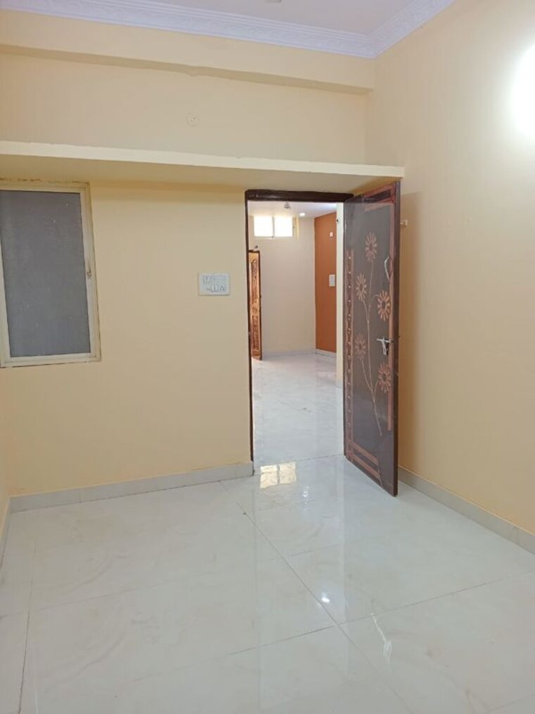 Room, tolichowki 4 Bedroom 90 Sq.Yd. Independent House In Tolichowki Hyderabad 9927977