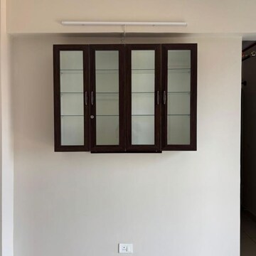 Room in 3 BHK Apartment at UKN The Belvedere, Meenakunte – for Rent