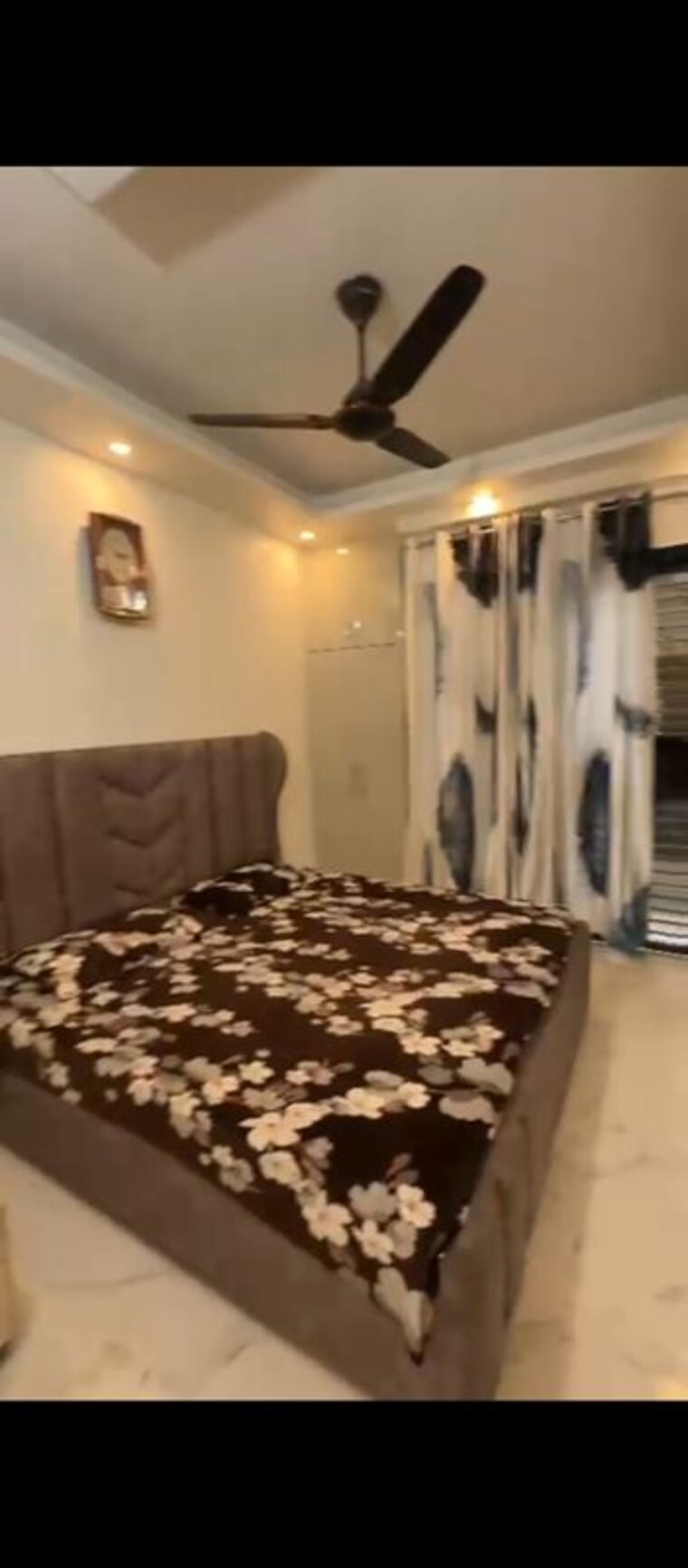 Bedroom, uttam nagar 3 Bedroom 75 Sq.Yd. Builder Floor In Uttam Nagar Delhi 9927981