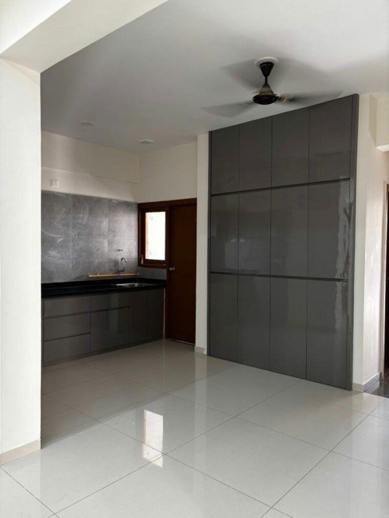 Kitchen, shagun-saral-207 3 Bedroom 1755 Sq.Ft. Apartment In Zundal Ahmedabad 9928039