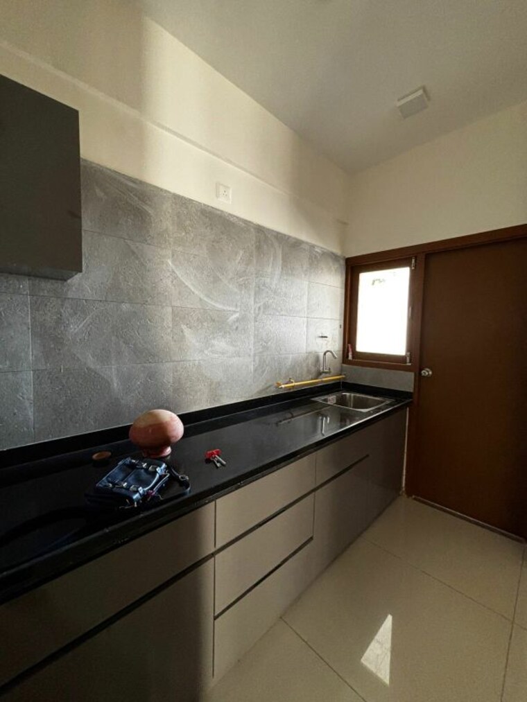 Kitchen, shagun-saral-207 3 Bedroom 1755 Sq.Ft. Apartment In Zundal Ahmedabad 9928039