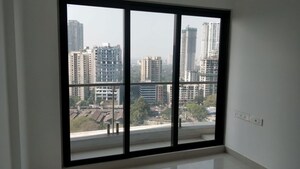 Room in 2 BHK Apartment at Sunteck City Avenue 1, Goregaon West – for Rent
