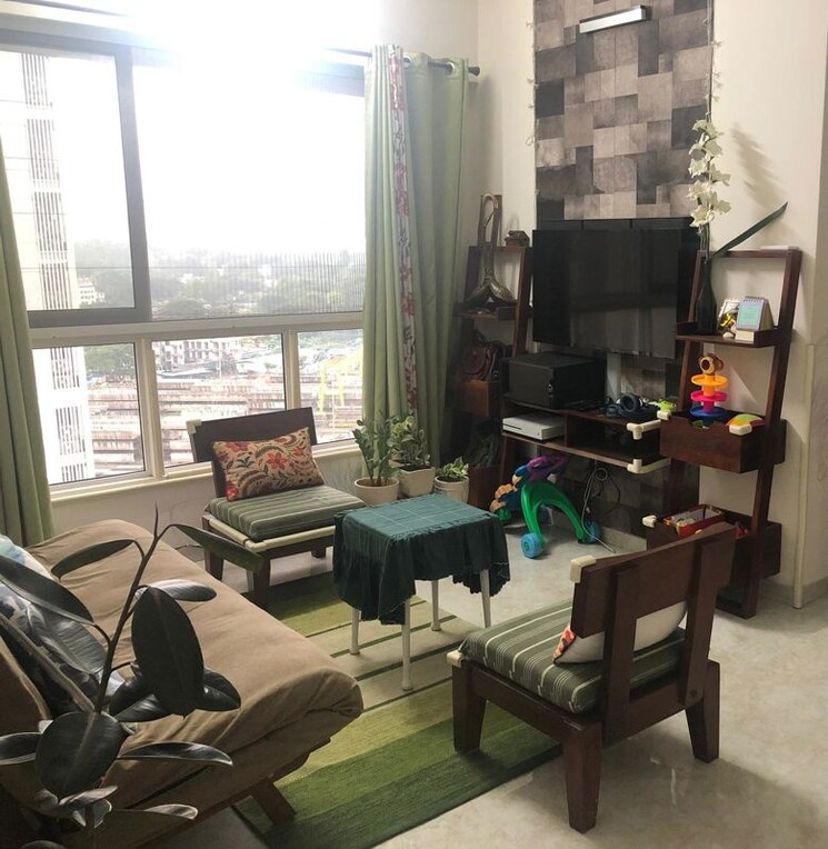 Gym, lodha-amara 1.5 Bedroom 750 Sq.Ft. Apartment In Kolshet Road Thane 9928060