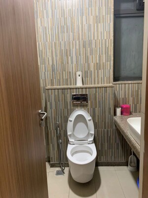 Bathroom in 4 BHK Apartment at Vikhroli East – for Rent