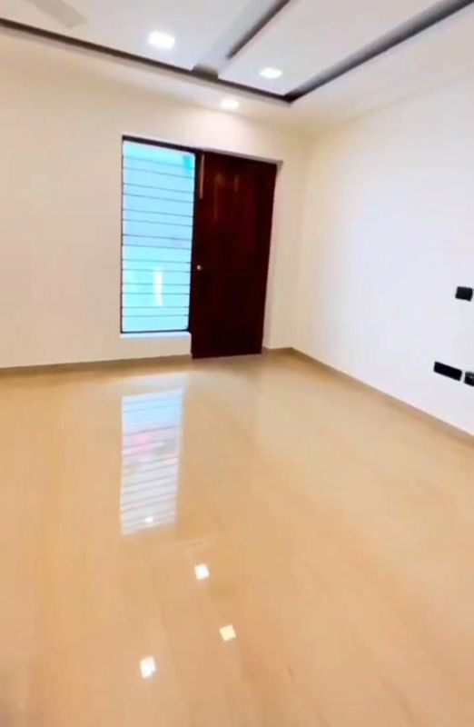3 BHK Builder Floor For Rent in Sector 81
