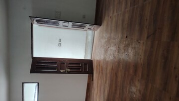 Room in 2 BHK Independent House at Sector 55 – for Rent