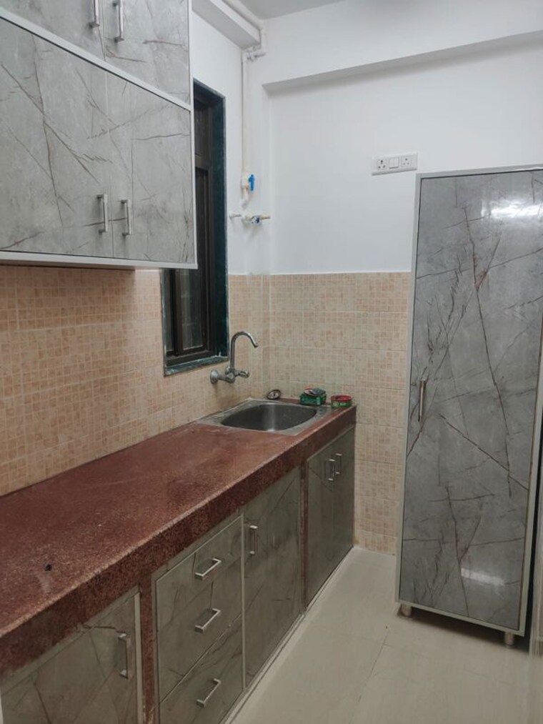 Kitchen, sector 14 dwarka 1 Bedroom 550 Sq.Ft. Apartment In Sector 14 Dwarka Delhi 9928161