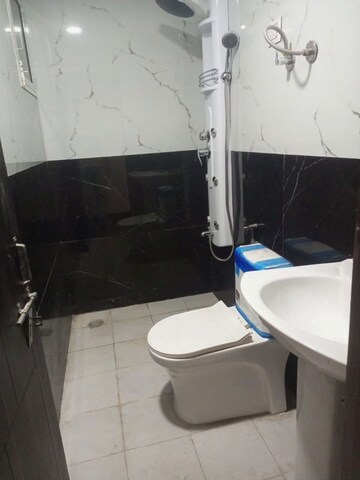 Master Bedroom in 1 BHK Builder Floor at MSP Arihant Apartments, Sector 73 – for Sale