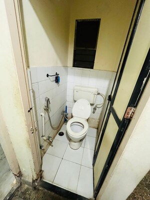 Master Bedroom in 1 BHK Apartment at Shriram Nagar CHS, Aundh – for Rent