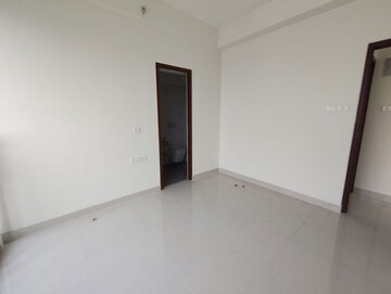 Room in 2 BHK Apartment at Divyam Residency, Malad East – for Rent