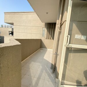 2 BHK Apartment For Sale in Pyramid Urban Homes 2, Sector 86