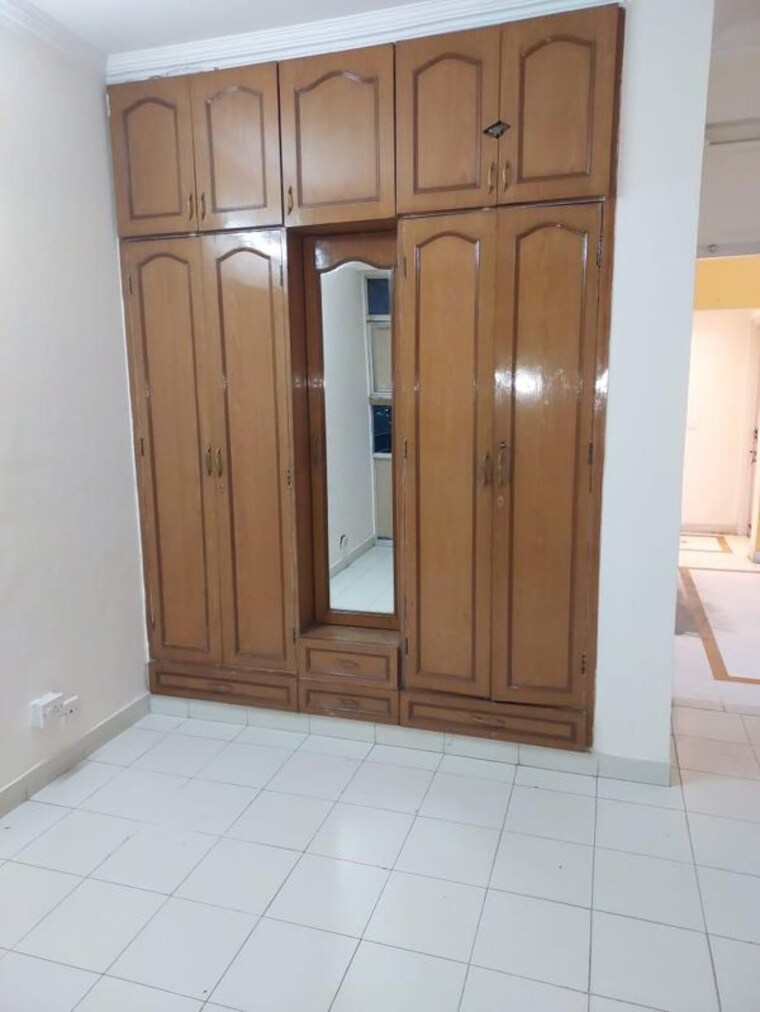 undefined, unitech-south-city-ii 3 Bedroom 1400 Sq.Ft. Builder Floor In Sector 50 Gurgaon 9928423