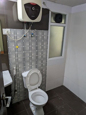 Bathroom in 4 BHK Apartment at ABA County 107, Sector 107 – for Sale