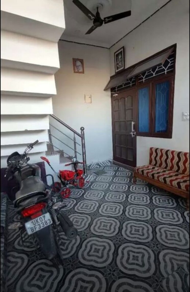  Parking, banjarawala 2 Bedroom 79 Sq.Yd. Independent House In Banjarawala Dehradun 9928493