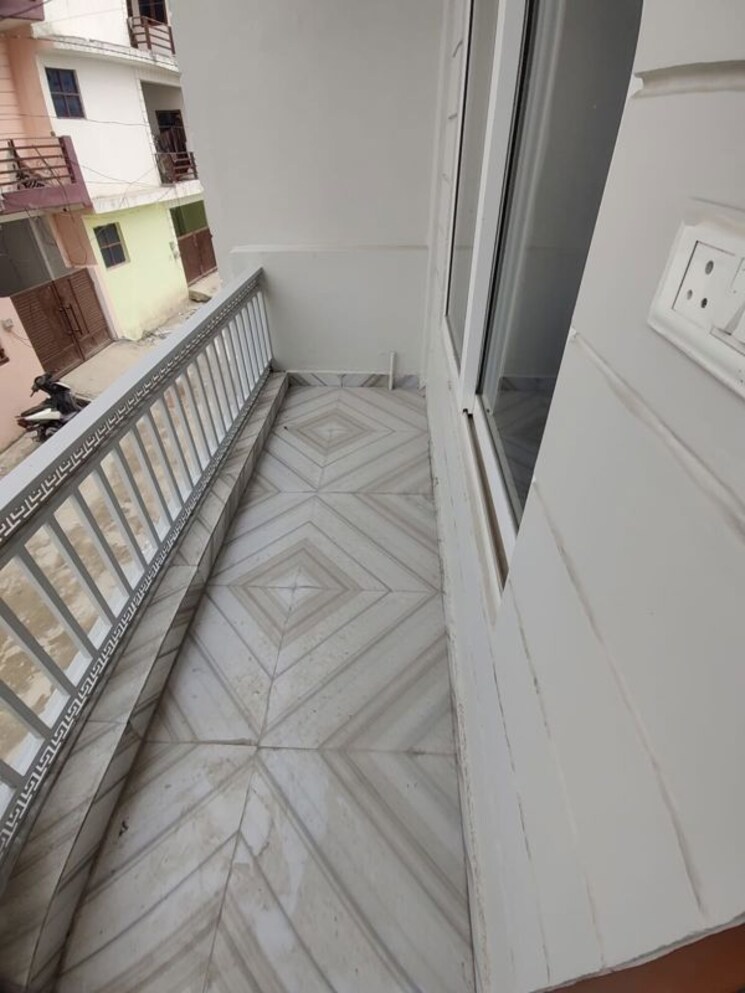 Balcony, sudhowala 3 Bedroom 1450 Sq.Ft. Builder Floor In Sudhowala Dehradun 9928498