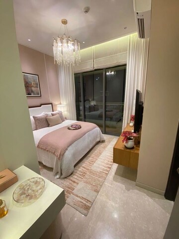 Living Room in 4 BHK Apartment at Piramal Mahalaxmi, Mahalaxmi – for Sale