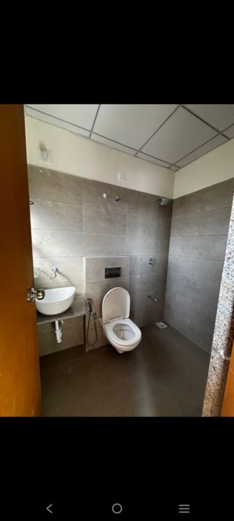 Bathroom, shagun-saral-207 2 Bedroom 1400 Sq.Ft. Apartment In Zundal Ahmedabad 9928760