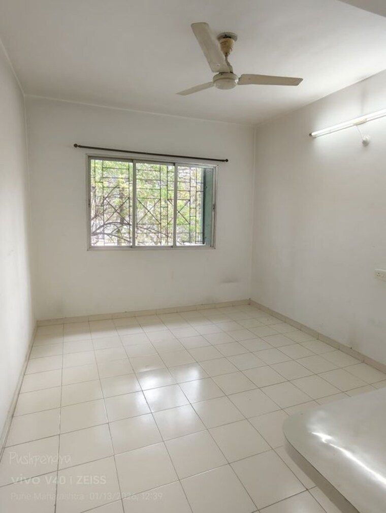 Room, shriram-nagar-chs 2 Bedroom 1145 Sq.Ft. Apartment In Aundh Pune 9928764