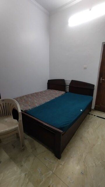 Bedroom in 1 BHK Builder Floor at Gomti Nagar – for Rent