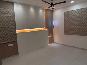Room in 3 BHK Apartment at Jayabheri The Nirvana, Gopanpally – for Sale