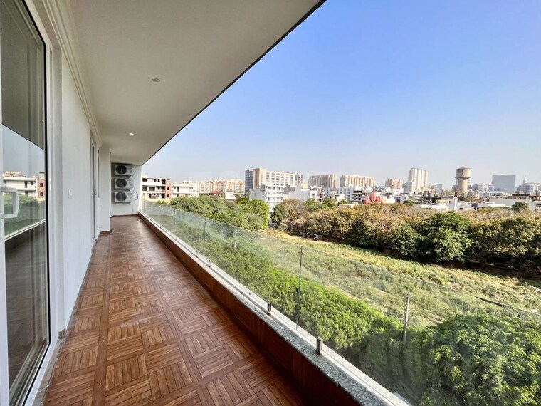 Balcony, sector 46 3 Bedroom 2304 Sq.Ft. Builder Floor In Sector 46 Gurgaon 9928940