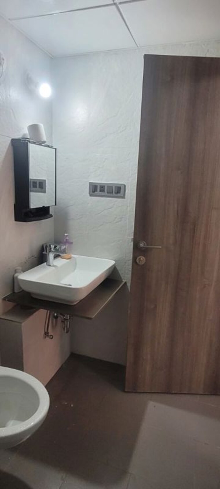 Bathroom, wadegaon 2 Bedroom 1012 Sq.Ft. Apartment In Wadegaon Pune 9928908
