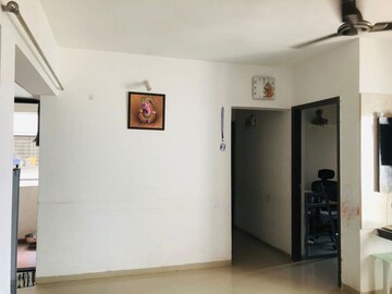 Room in 3 BHK Apartment at Spandan Sparsh CHS, Wagholi – for Rent