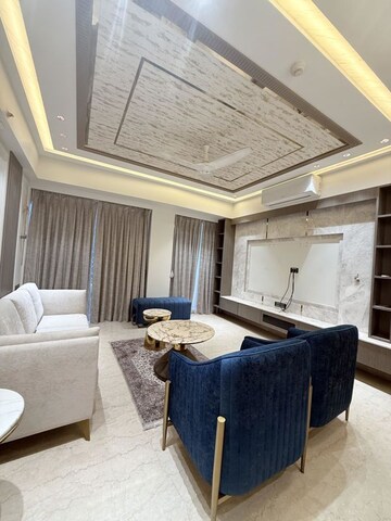 Team Area in 3 BHK Apartment at Lodha The Park Side, Worli – for Sale