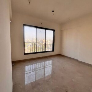 Room in 2 BHK Apartment at Sanjeev Enclave, Seven Bunglow – for Rent