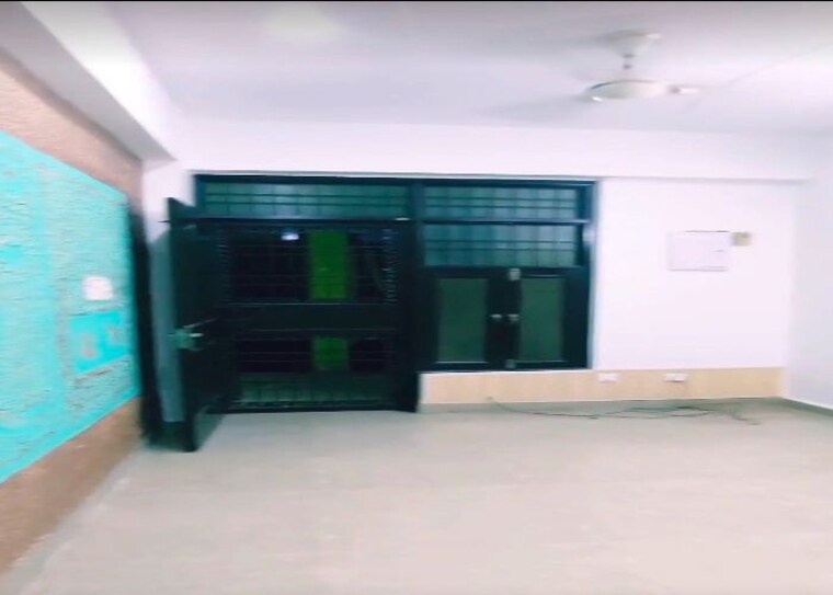  Parking, pratap-vihar-gda-flats 2 Bedroom 82 Sq.Mt. Builder Floor In Pratap Vihar Ghaziabad 9928954