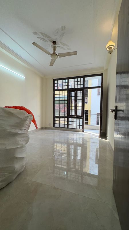 2 BHK + Servant Room Builder Floor For Rent in Chattarpur